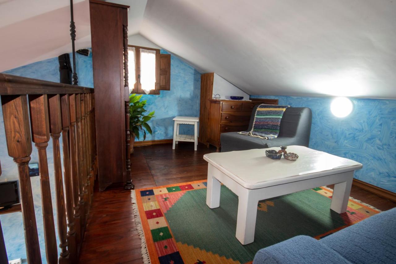 Casa Les Pedroses Apartment Campiellos ภายนอก รูปภาพ