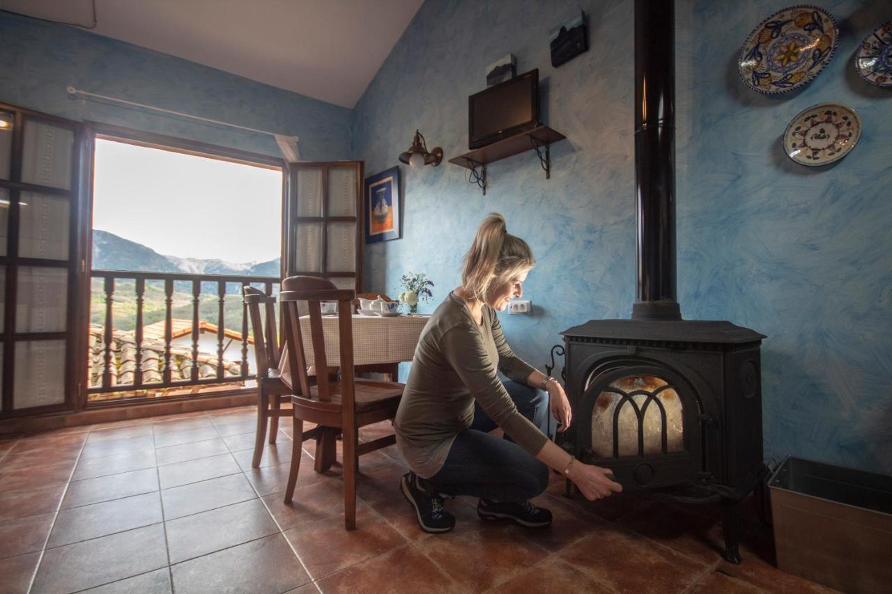 Casa Les Pedroses Apartment Campiellos ภายนอก รูปภาพ