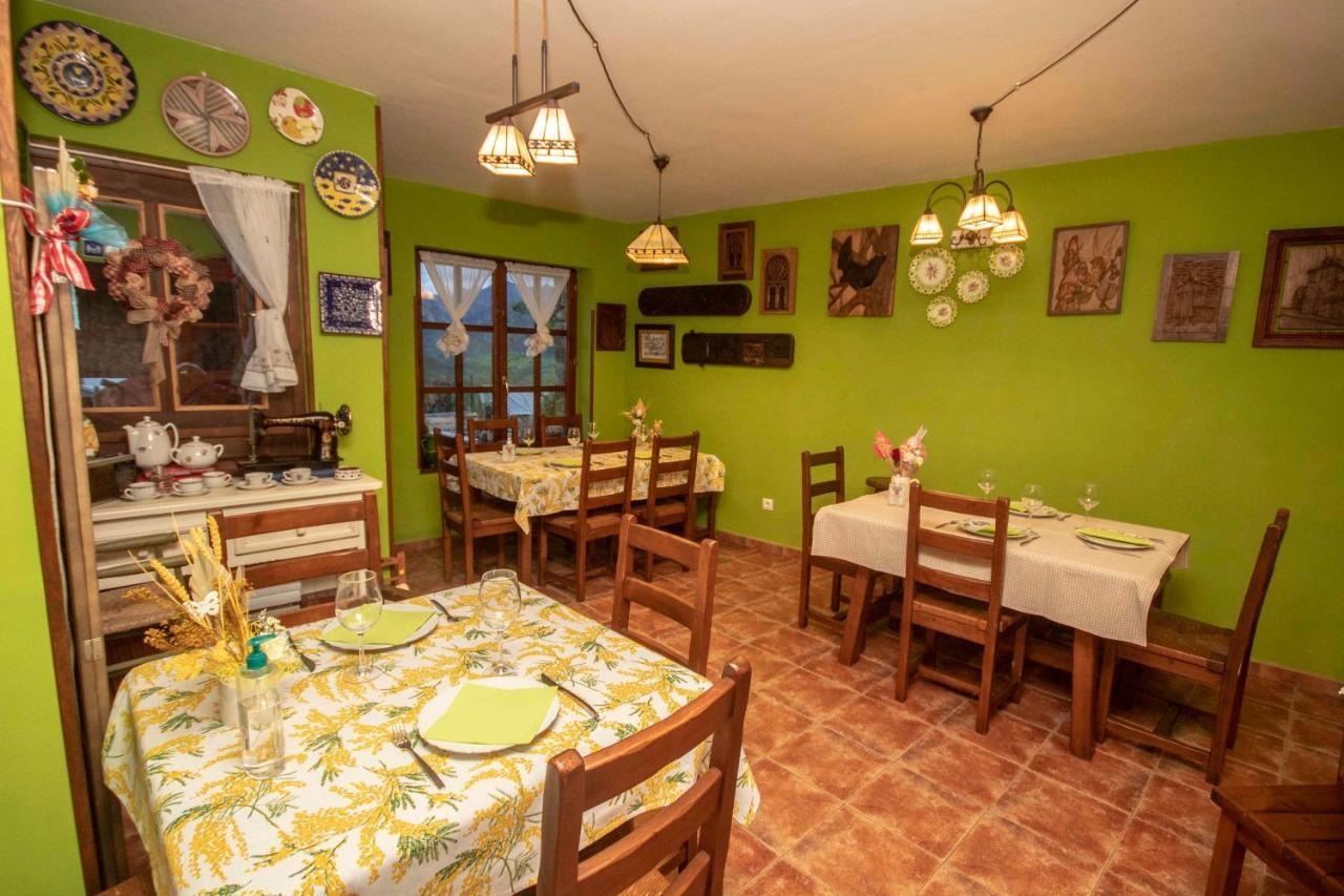 Casa Les Pedroses Apartment Campiellos ภายนอก รูปภาพ