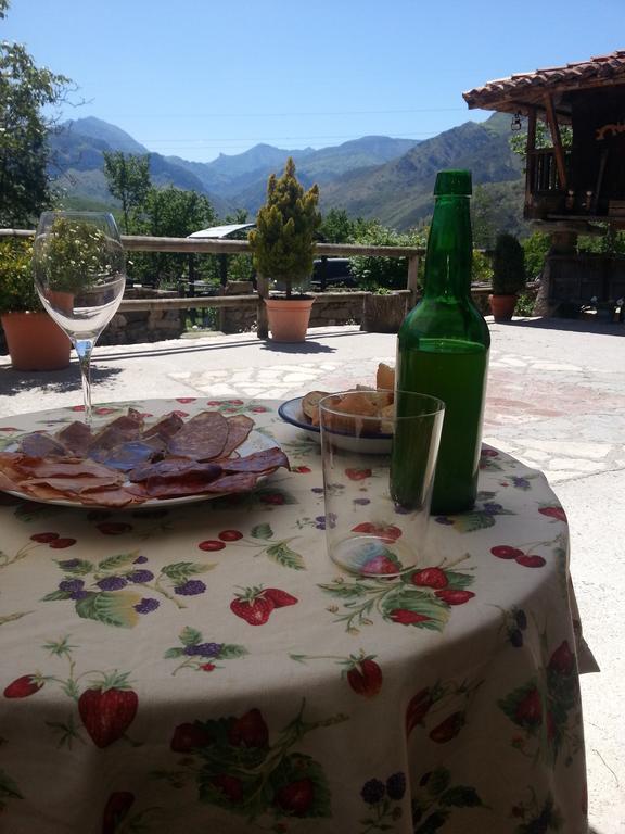 Casa Les Pedroses Apartment Campiellos ภายนอก รูปภาพ