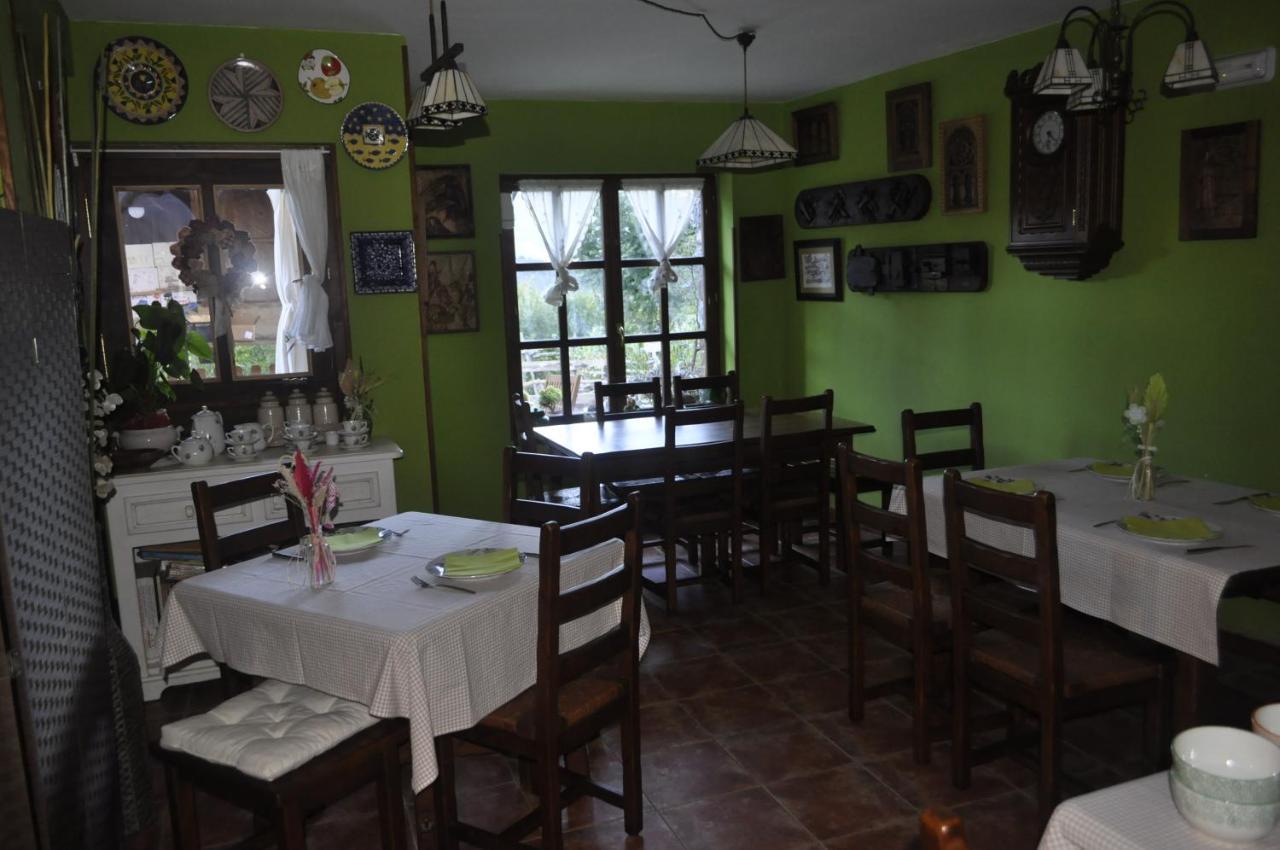 Casa Les Pedroses Apartment Campiellos ภายนอก รูปภาพ